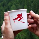 Gmundner Keramik - Kaffee-Haferl Skifahrer Toni Rot - Österreich-Edition
