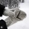 Der Winter kann kommen mit diesen warmen Handschuhen von Steiner aus der Steiermark.